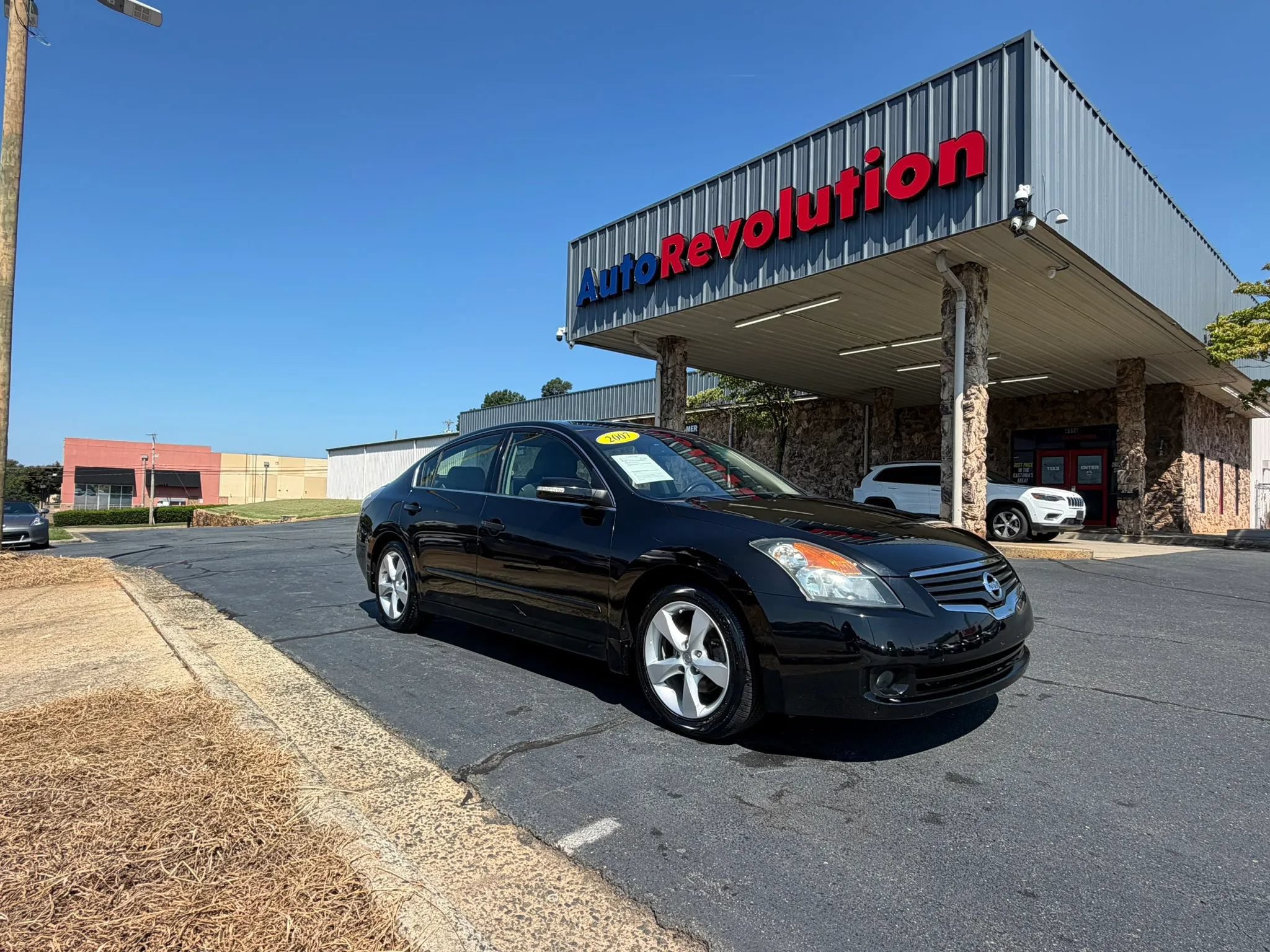 Used 2007 Nissan Altima 3.5 SE w/ Technology Pkg FWD image 1