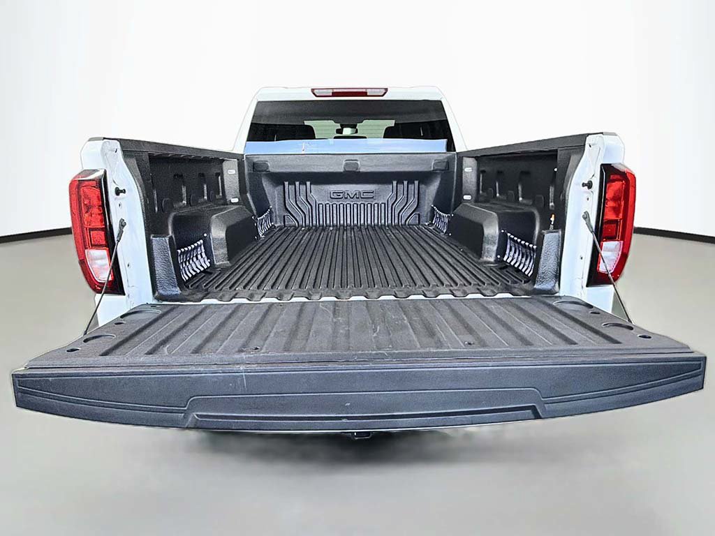 Used 2025 GMC Sierra 1500 Elevation AWD/4WD image 16
