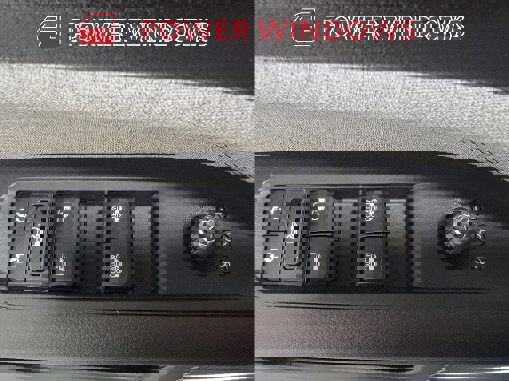 Used 2024 Jeep Compass Latitude image 25