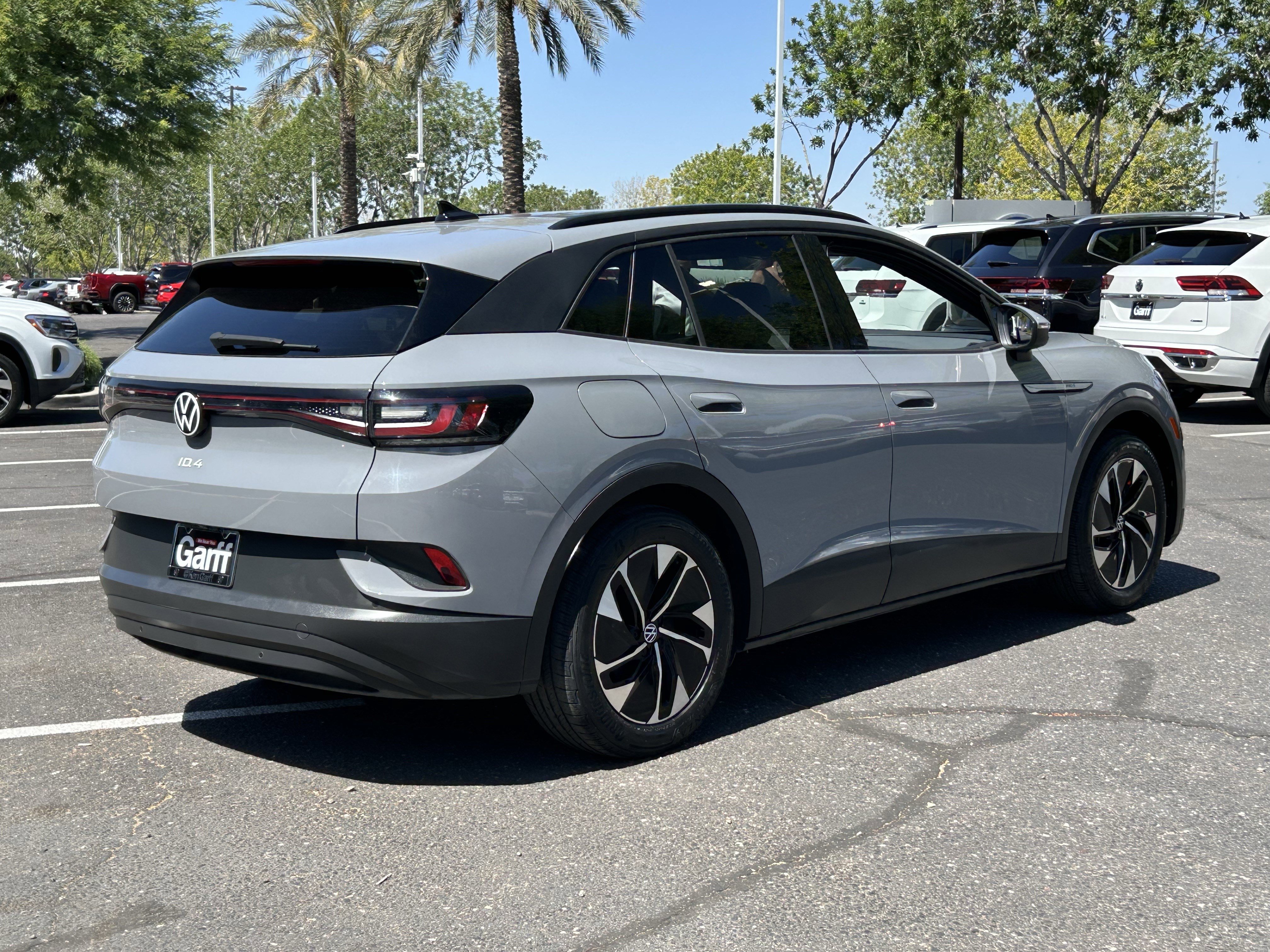 Used 2022 Volkswagen ID.4 Pro S RWD image 4