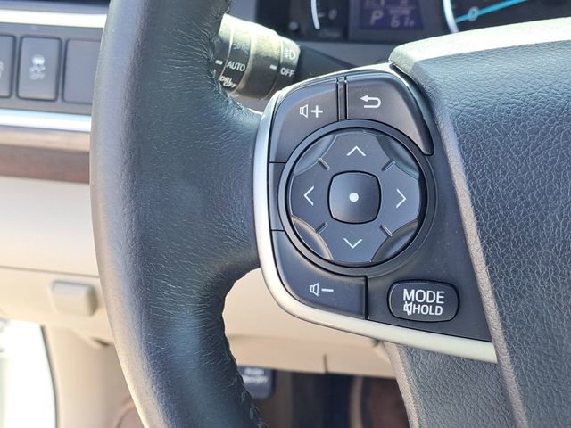 Used 2013 Toyota Camry XLE w/ Leather Pkg FWD image 12