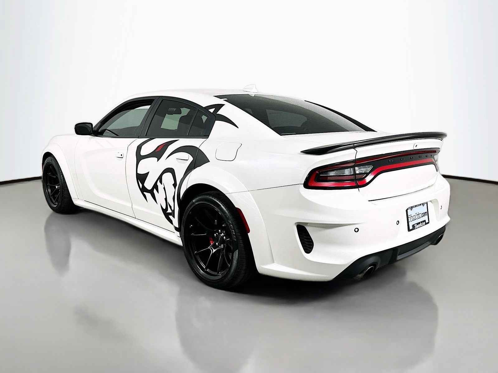 Used 2023 Dodge Charger SRT Hellcat RWD image 5