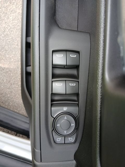 Used 2025 Chevrolet Silverado 1500 Custom RWD image 50