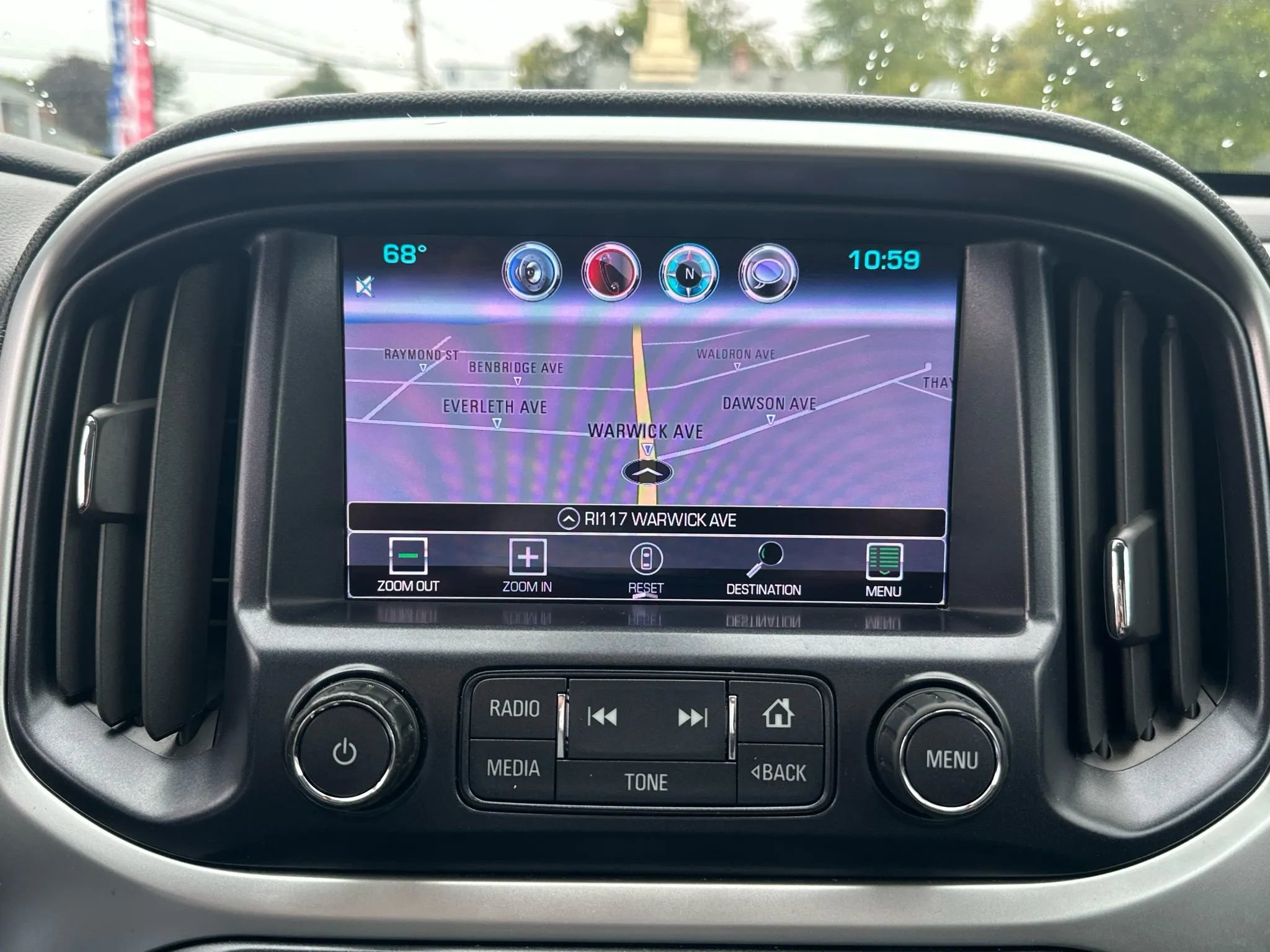 Used 2016 Chevrolet Colorado LT w/ LT Convenience Package image 17