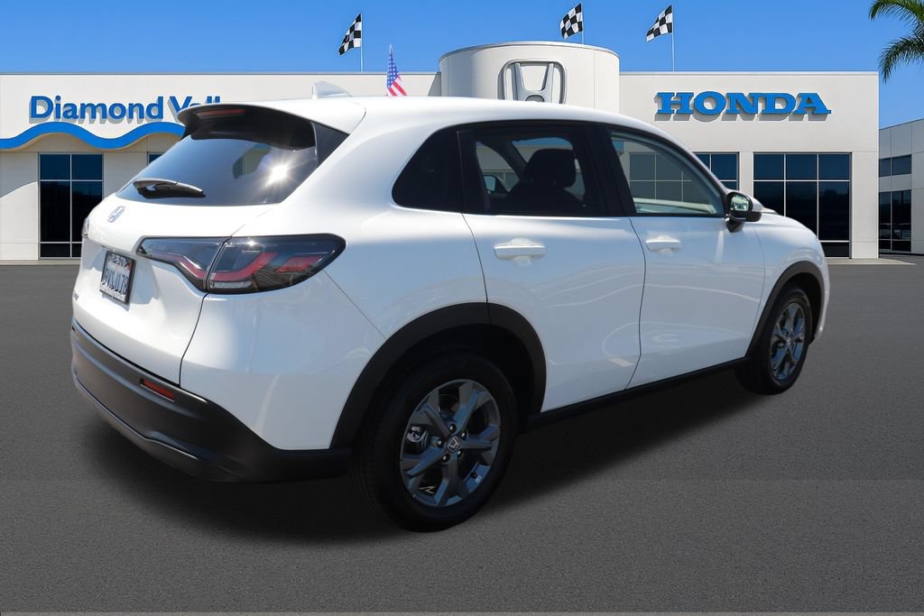 Certified 2026 Honda HR-V LX image 6