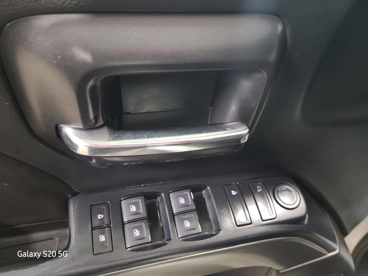 Used 2018 Chevrolet Silverado 2500 LT image 22