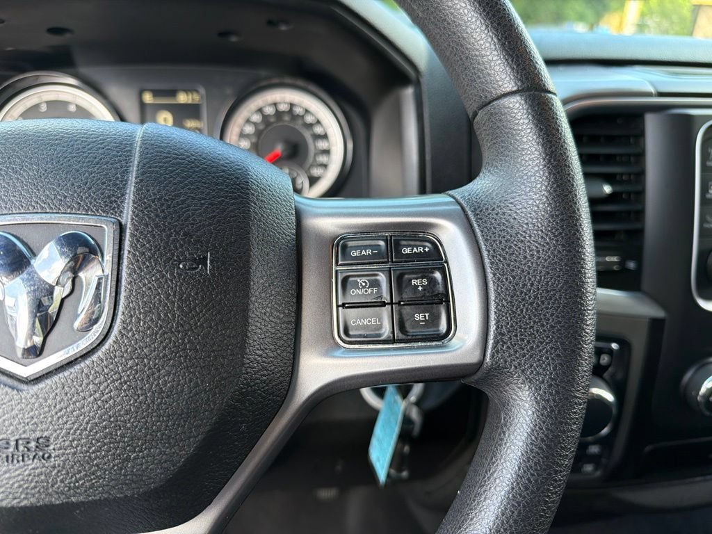 Used 2024 RAM 1500 Warlock AWD/4WD image 17
