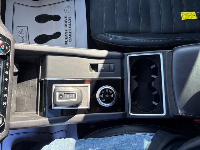 Used 2023 Mitsubishi Outlander SE AWD/4WD image 13