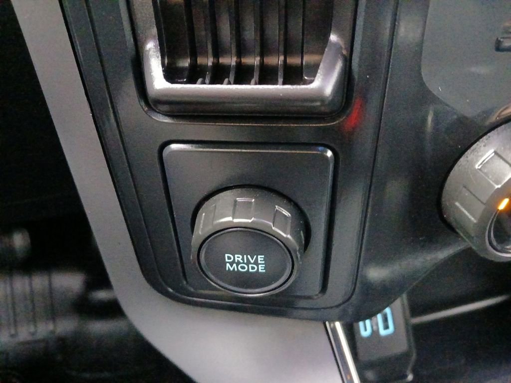 Used 2024 Ford F150 STX image 5