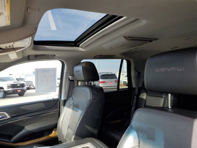 Certified 2017 GMC Yukon Denali w/ Open Road Package image 21
