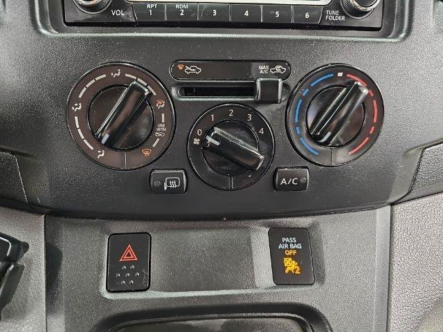 Used 2018 Chevrolet City Express LT FWD image 17