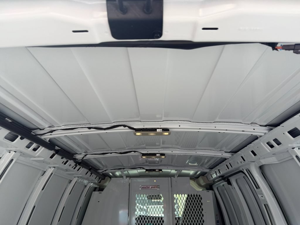 New 2026 GMC Savana 2500 w/ Driver Convenience Package RWD image 22