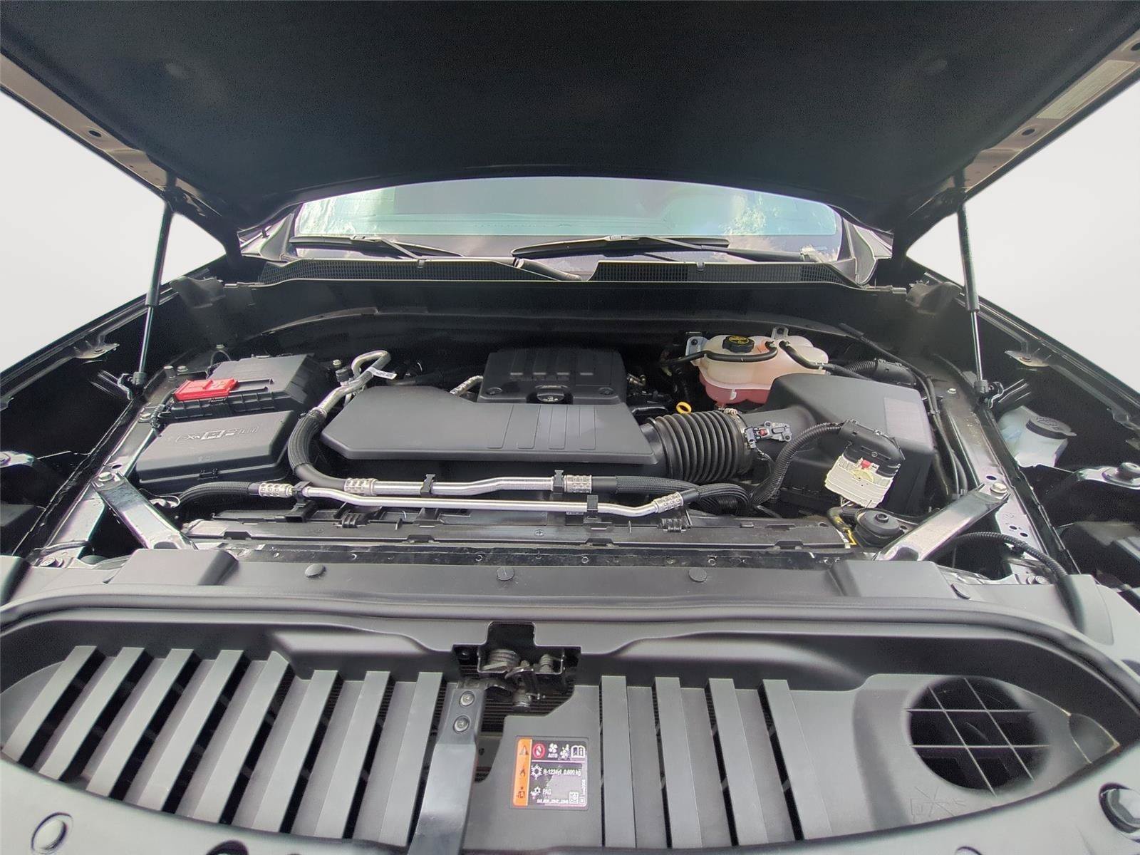Used 2024 Chevrolet Silverado 1500 LT AWD/4WD image 35