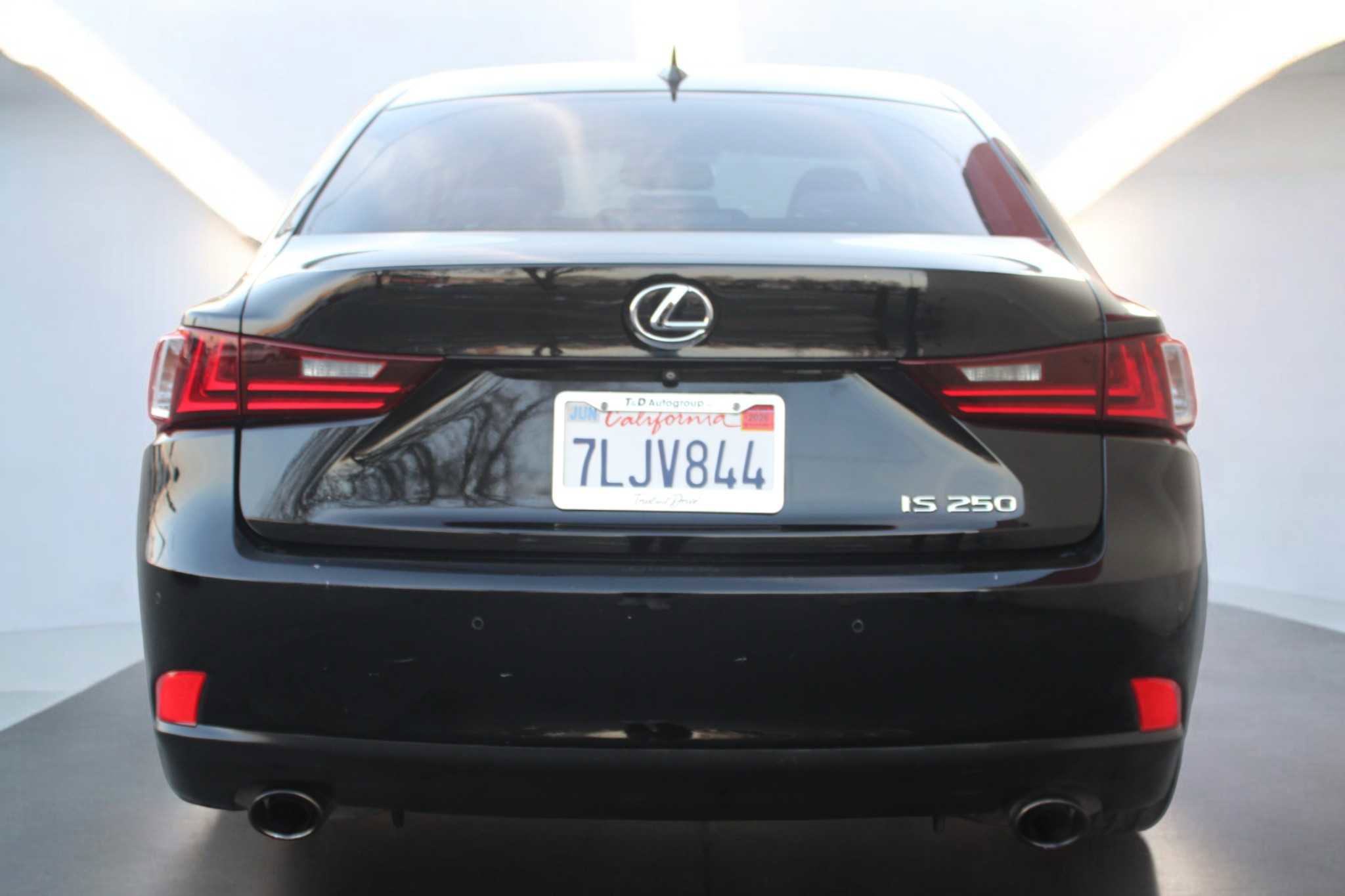 Used 2015 Lexus IS 250 IS 250 SEDAN 4D w/ Navigation System Package image 17