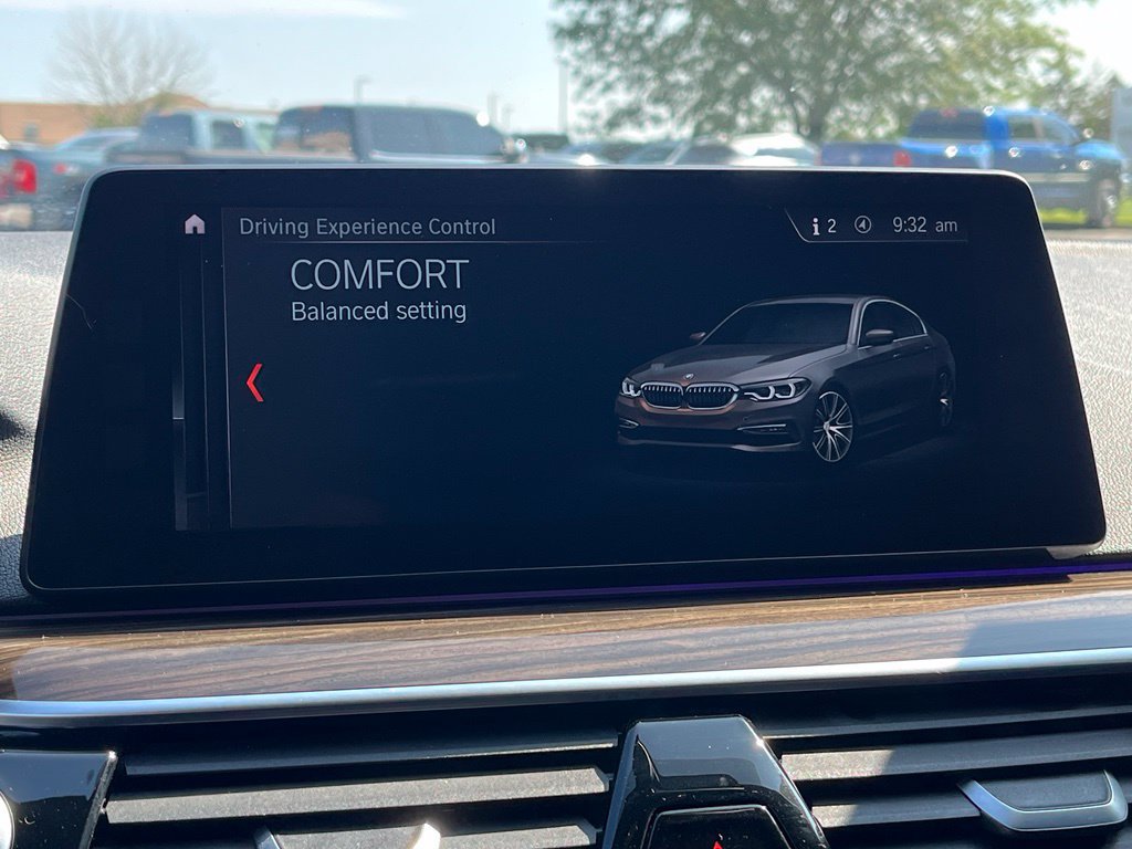 Used 2018 BMW 540i xDrive AWD/4WD image 48