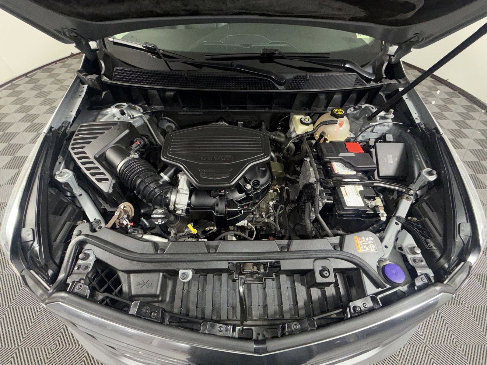 Used 2017 Cadillac XT5 Luxury image 27