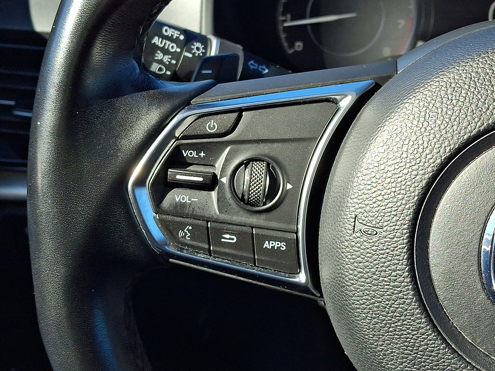 Used 2024 Acura RDX SH-AWD image 20