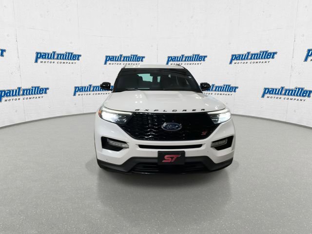 Certified 2020 Ford Explorer ST w/ Premium Technology Package AWD/4WD image 3
