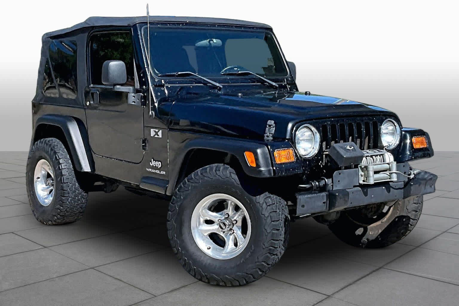 Used 2003 Jeep Wrangler X AWD/4WD image 2