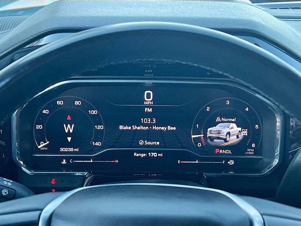 Used 2025 GMC Sierra 1500 SLT image 12