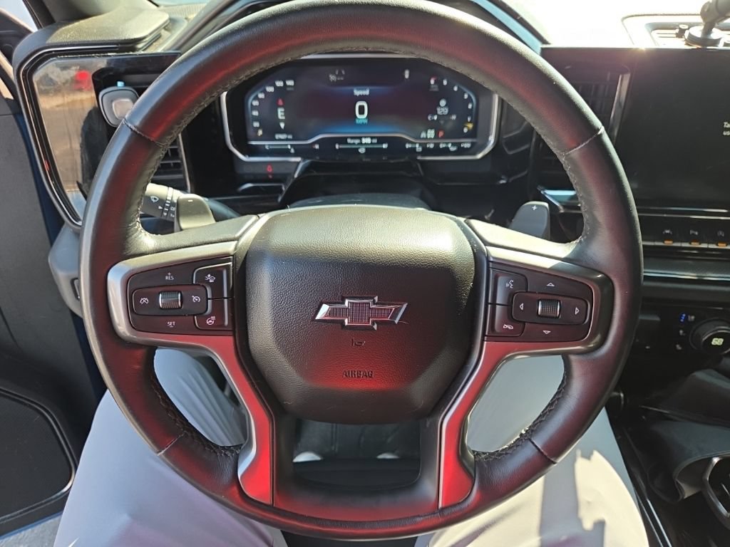 Used 2022 Chevrolet Silverado 1500 ZR2 AWD/4WD image 13