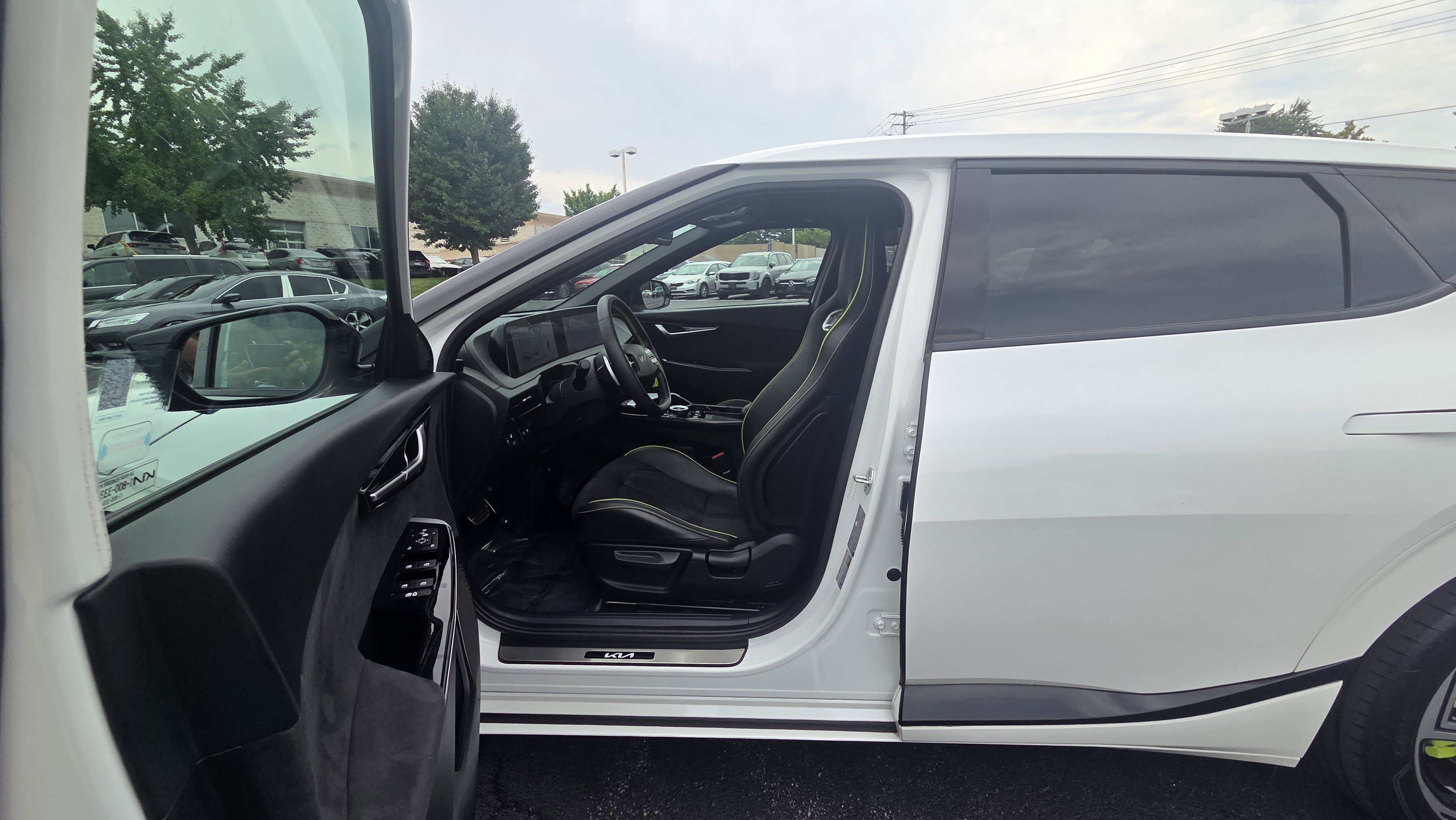 Certified 2023 Kia EV6 GT AWD/4WD image 16