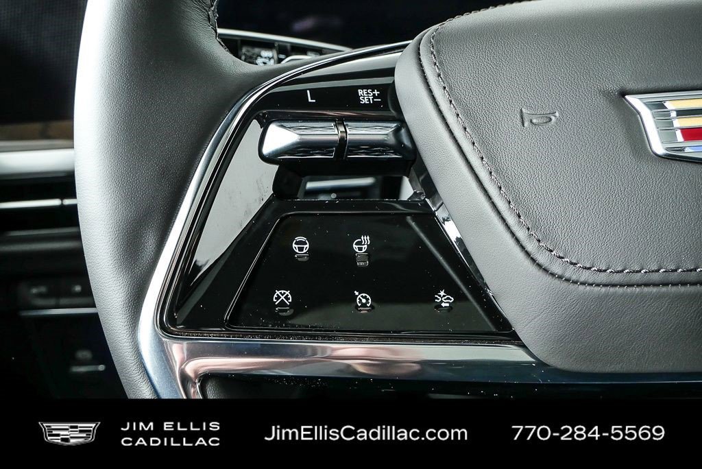 Certified 2026 Cadillac Escalade ESV Platinum Sport w/ LPO, ONYX Package AWD/4WD image 9