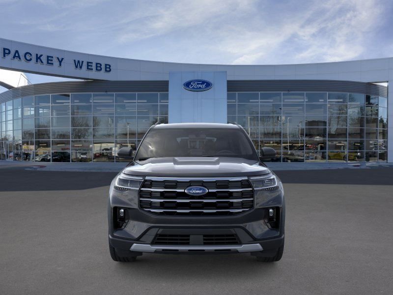 New 2026 Ford Explorer Active w/ Active Comfort Package image 8