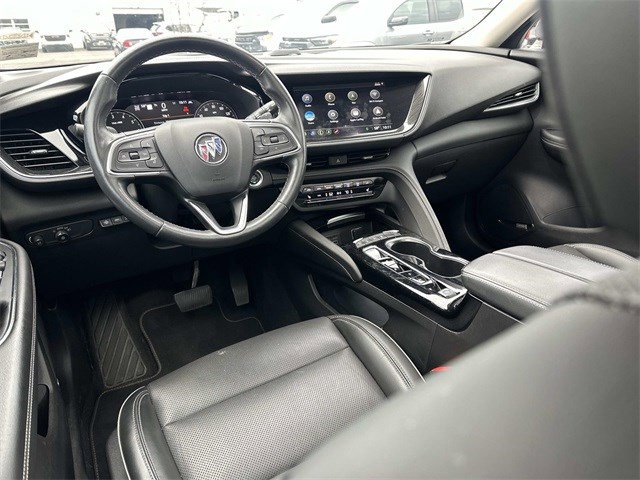 Used 2022 Buick Envision Essence w/ Technology Package I image 16