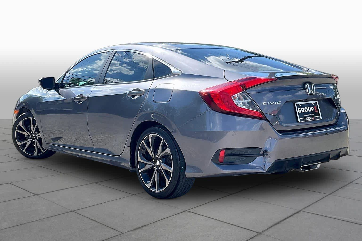 Used 2020 Honda Civic Sport image 11