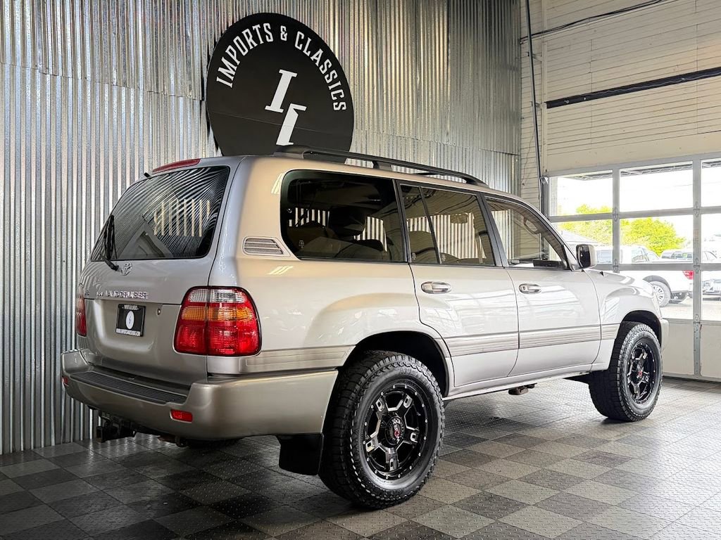 Used 2000 Toyota Land Cruiser AWD/4WD image 3