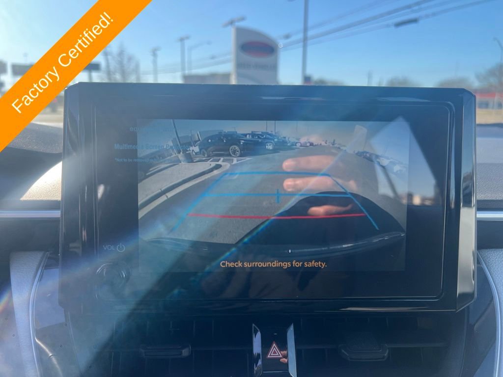 Used 2025 Toyota Corolla SE image 20