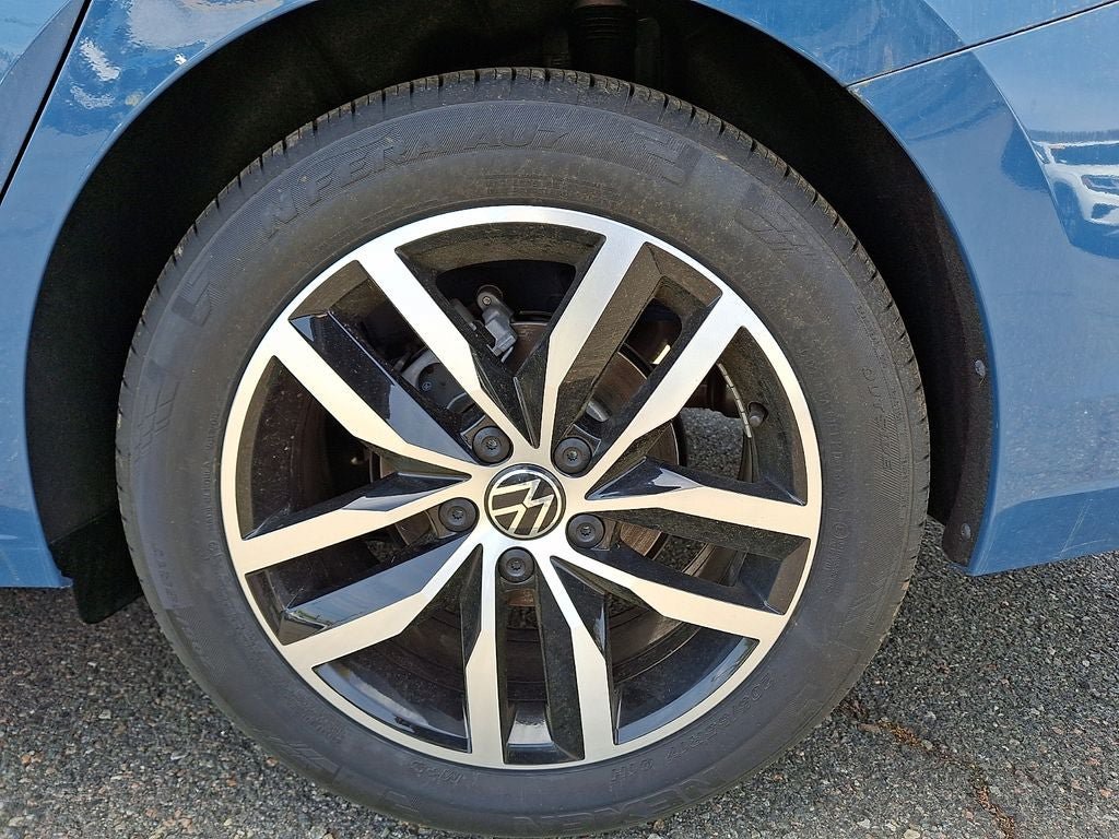 New 2026 Volkswagen Jetta SE FWD image 5