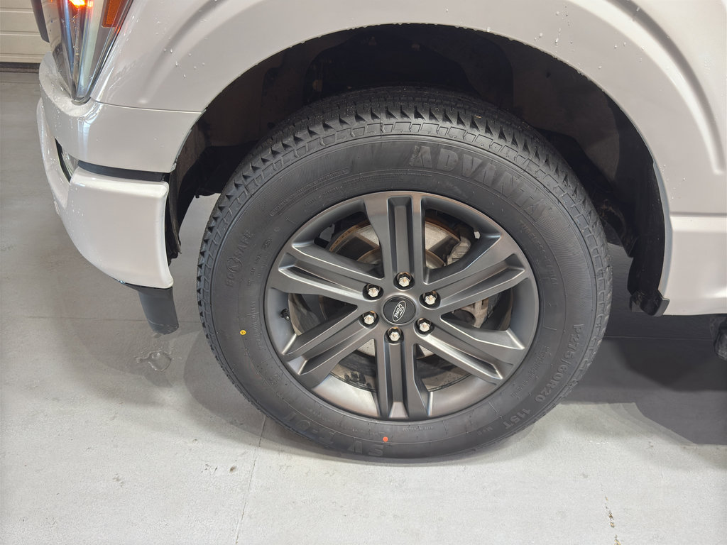 Used 2023 Ford F150 Lariat w/ Equipment Group 502A High image 9