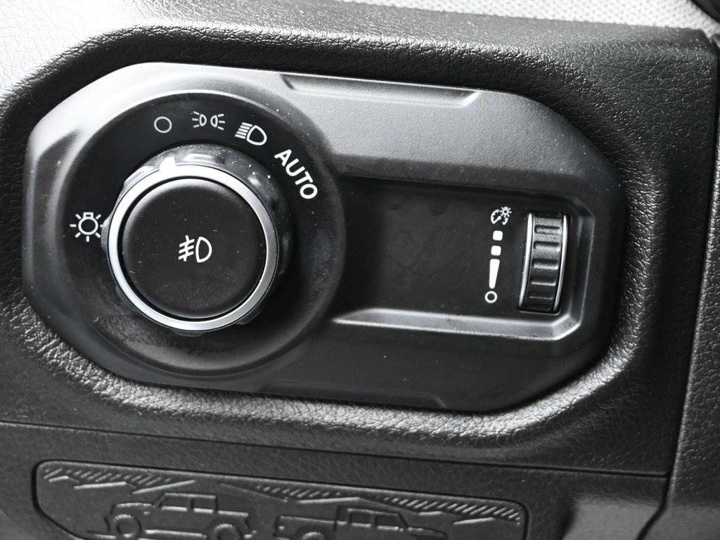 Certified 2024 Jeep Wrangler Sport S image 12