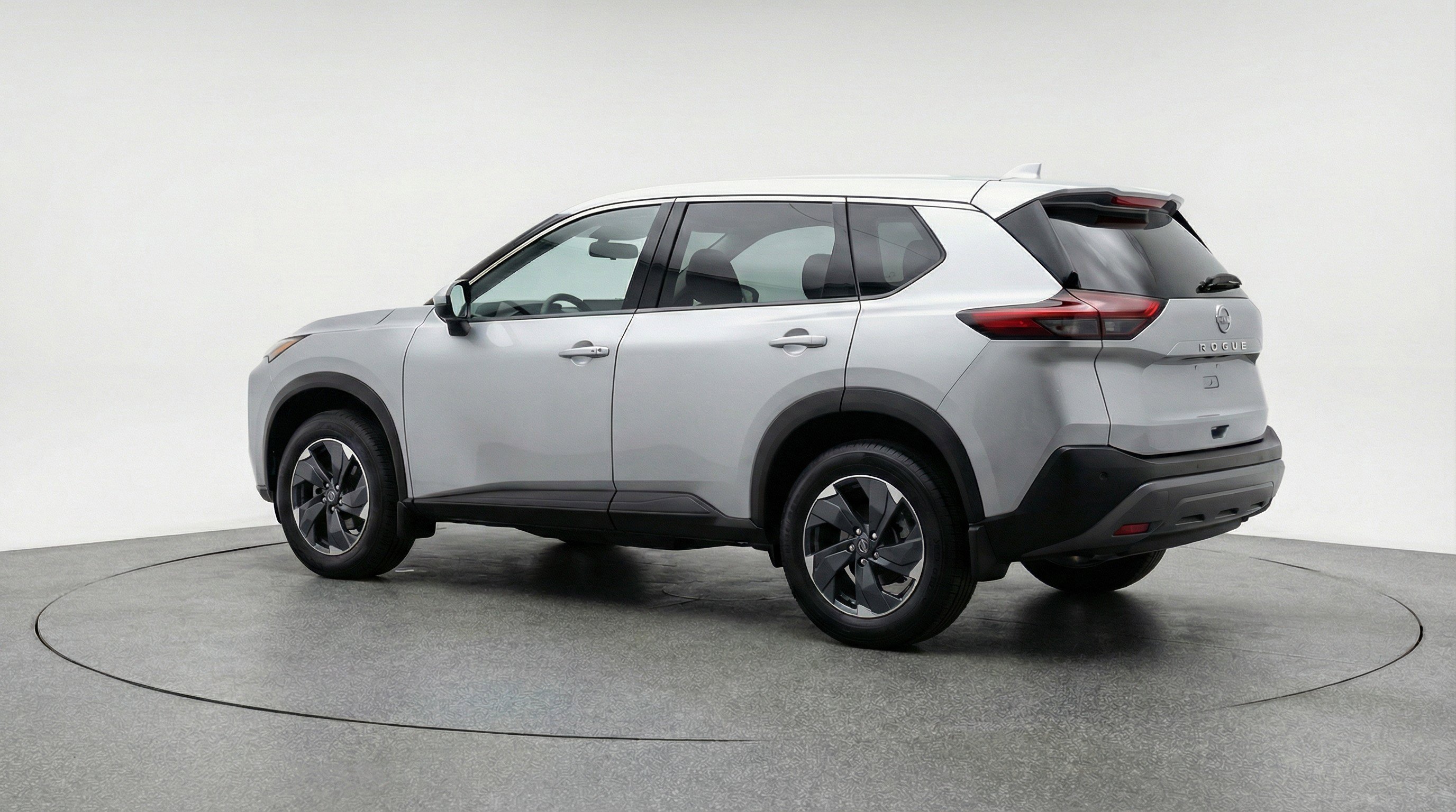 Used 2025 Nissan Rogue SV AWD/4WD image 6