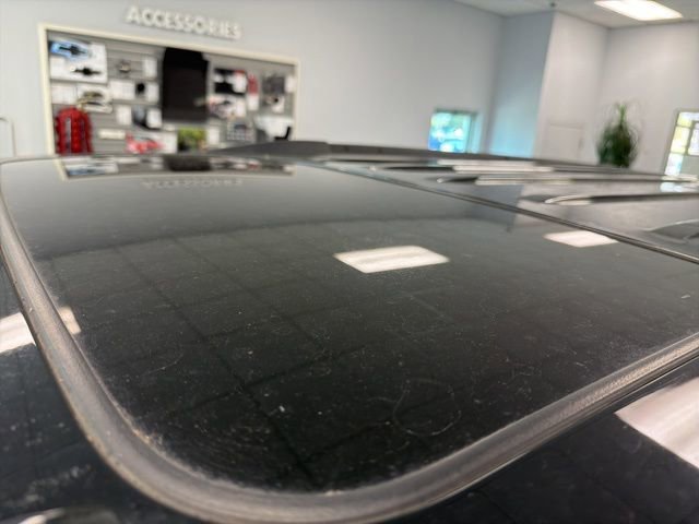 Used 2018 Chevrolet Tahoe LT image 21