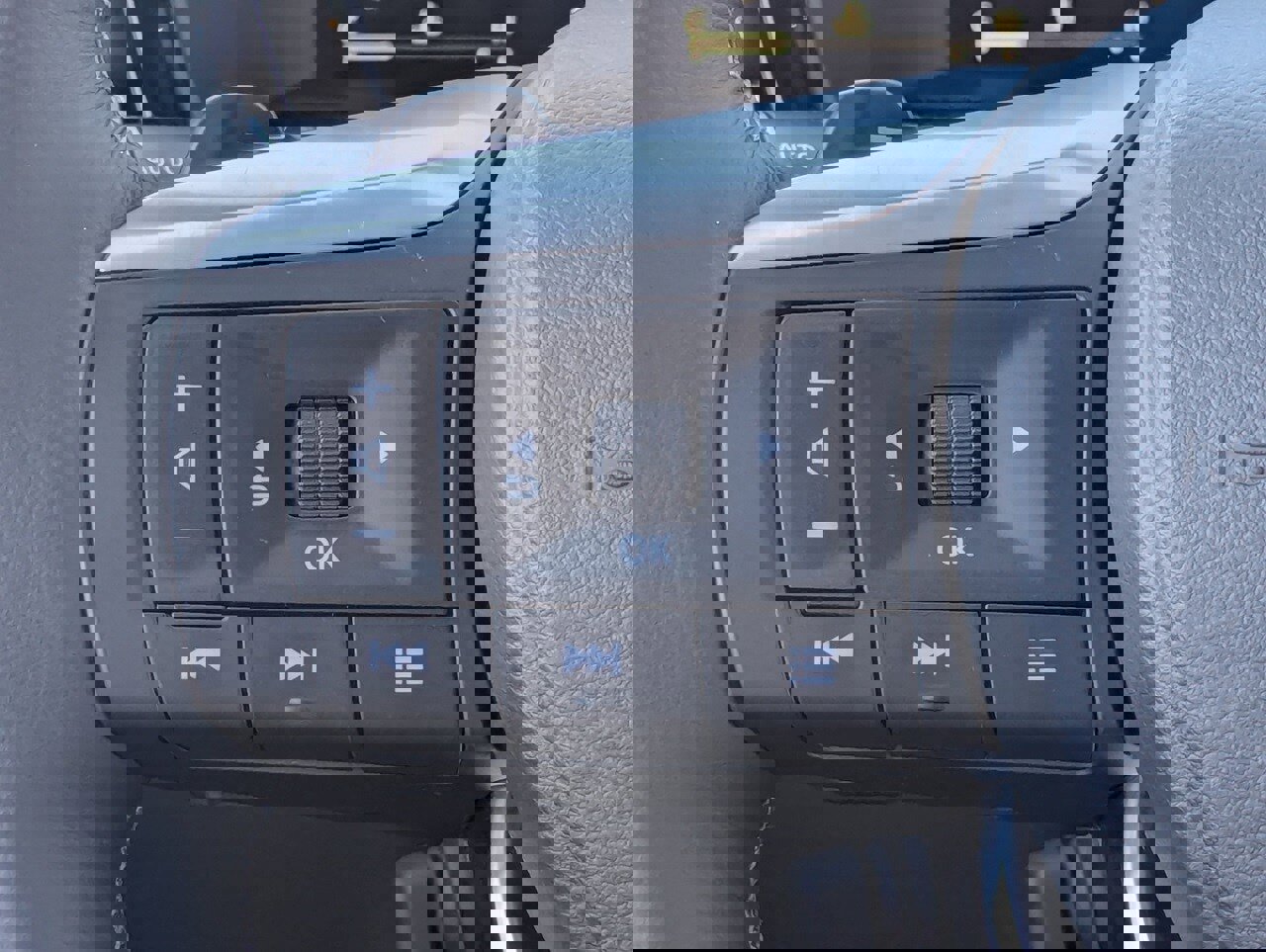 New 2026 INFINITI QX60 Sport image 26