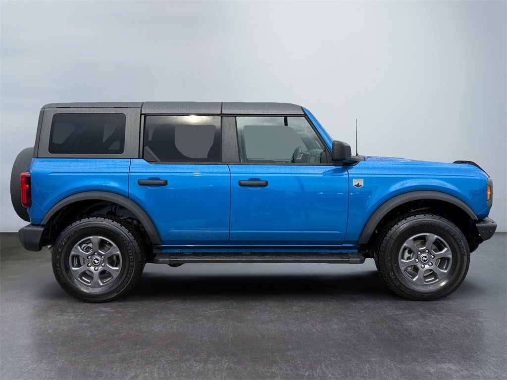 Used 2024 Ford Bronco Big Bend image 2