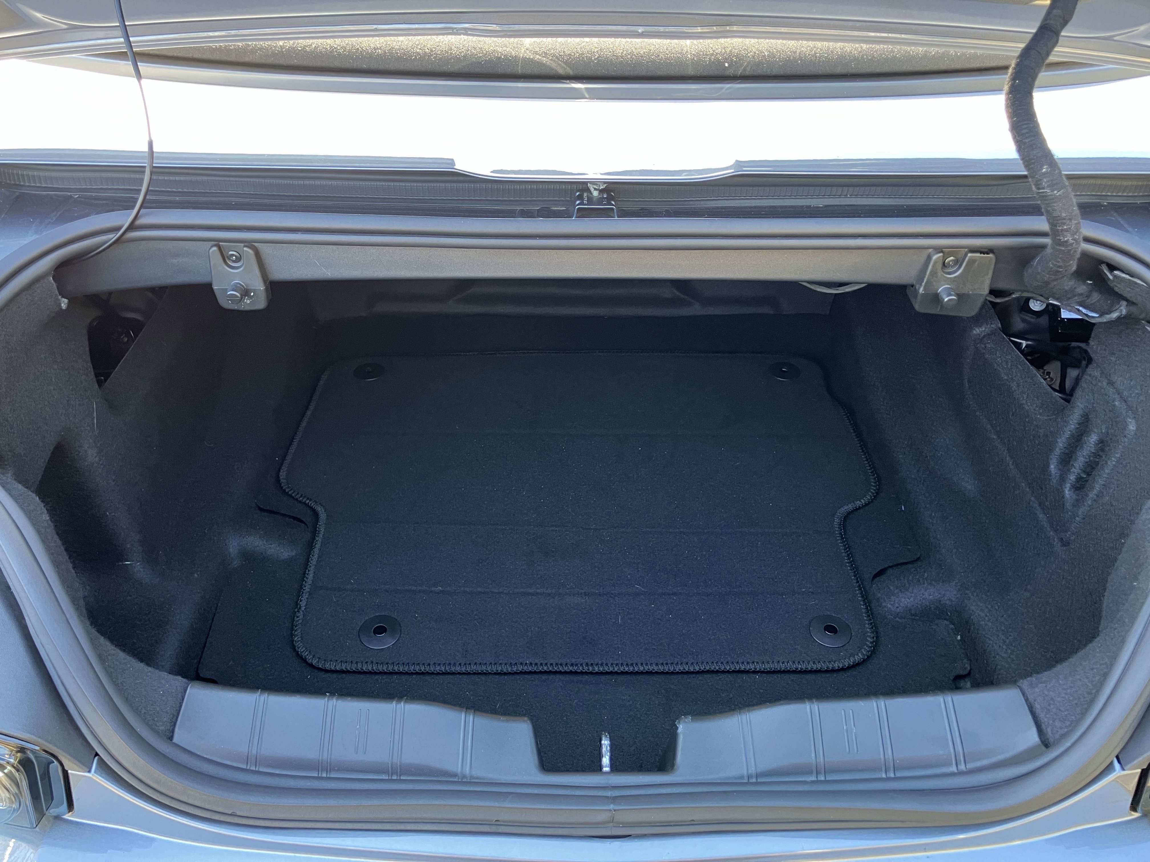 Used 2022 Chevrolet Camaro LT w/ RS Package image 35