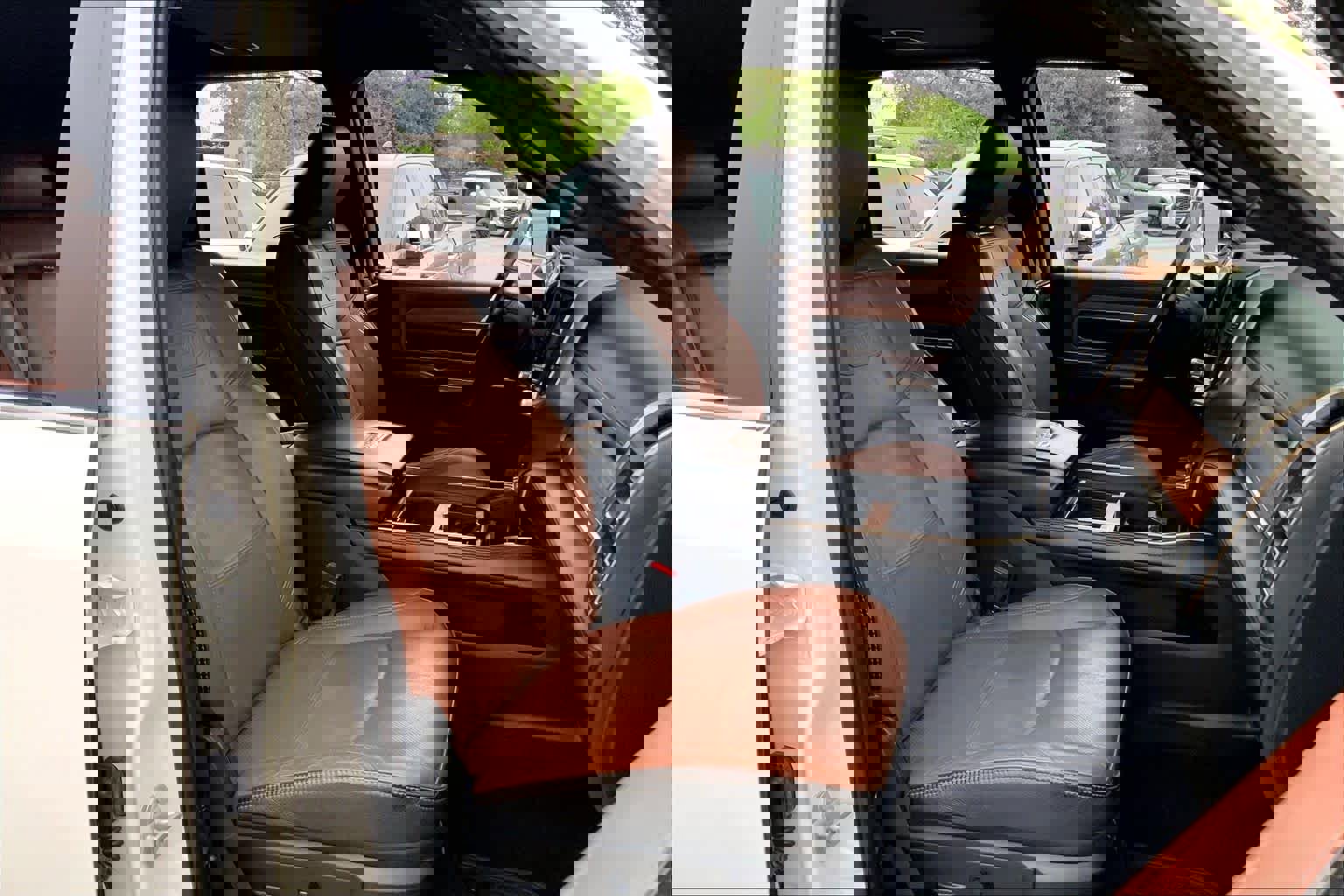 Used 2021 RAM 2500 Limited image 8