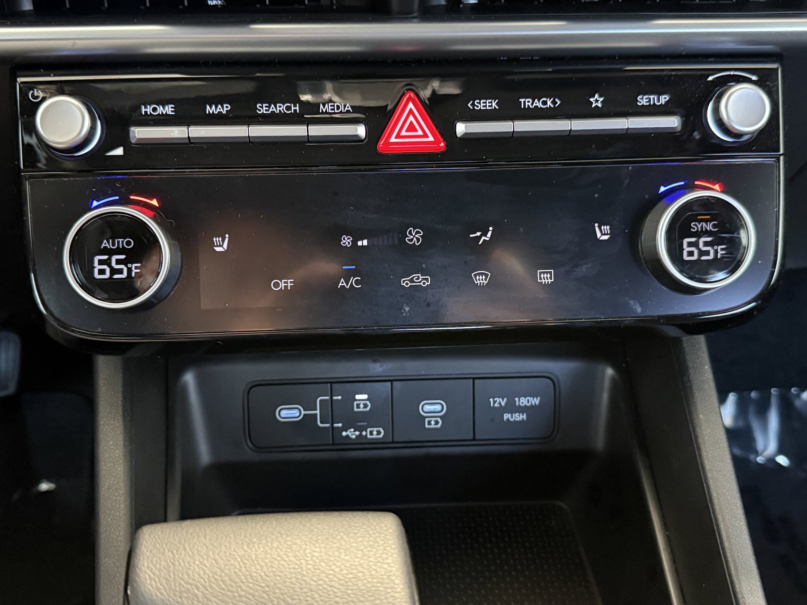 Certified 2026 Hyundai Santa Cruz SEL AWD/4WD image 16