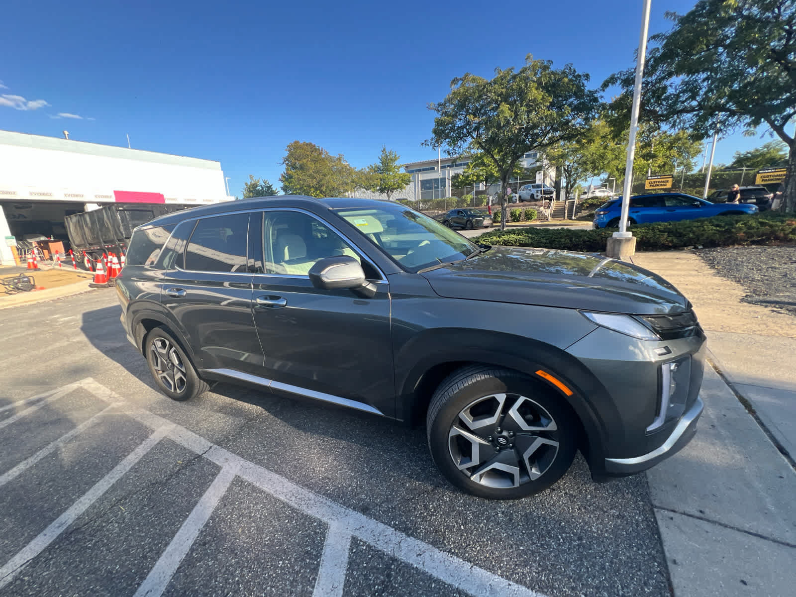Used 2024 Hyundai Palisade Limited AWD/4WD image 4