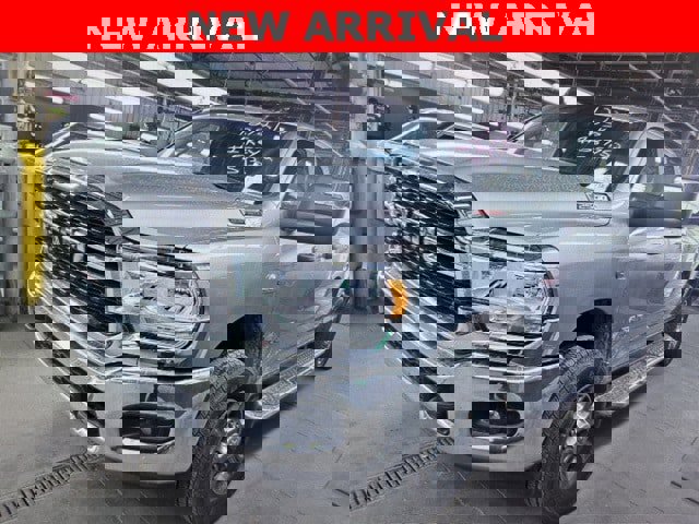 Used 2023 RAM 2500 Big Horn w/ Level 1 Equipment Group image 2