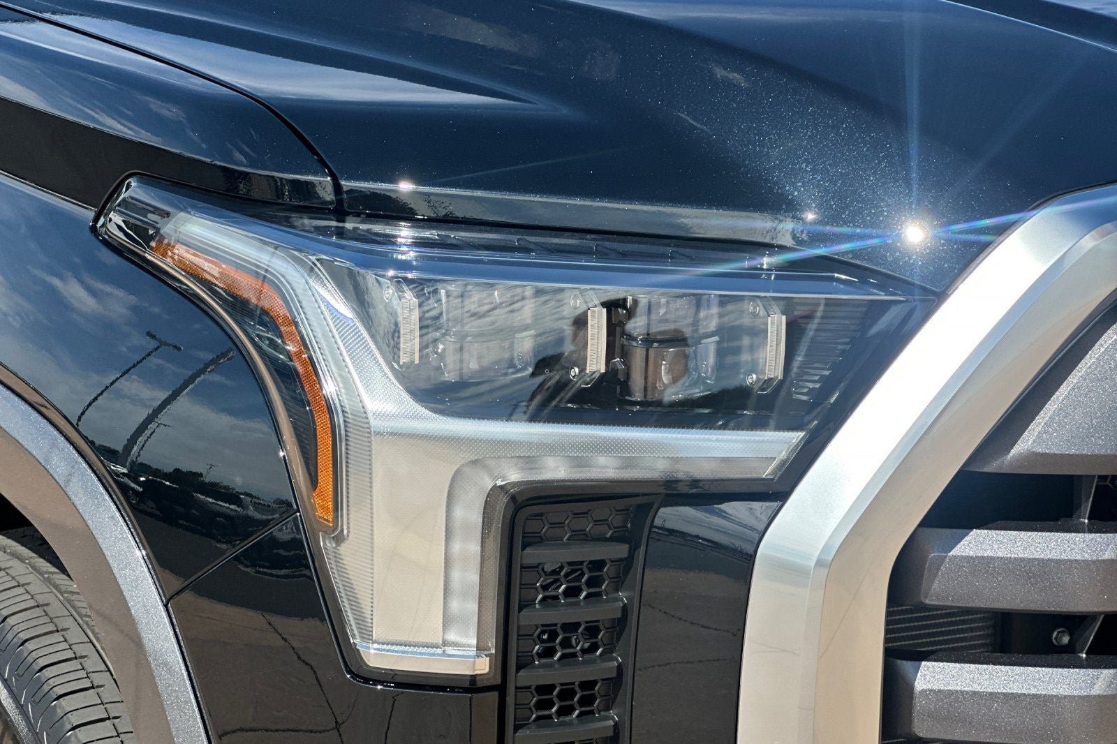 New 2026 Toyota Tundra Limited AWD/4WD image 30