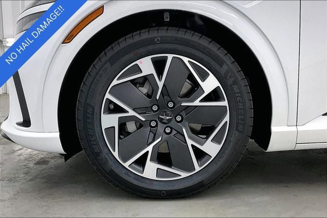 New 2026 Genesis GV60 AWD image 15