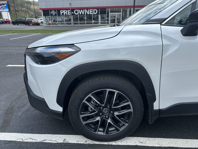 Certified 2026 Toyota Corolla Cross XLE w/ Convenience Package image 21