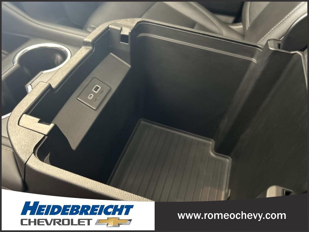 Used 2022 Chevrolet Tahoe LT AWD/4WD image 40