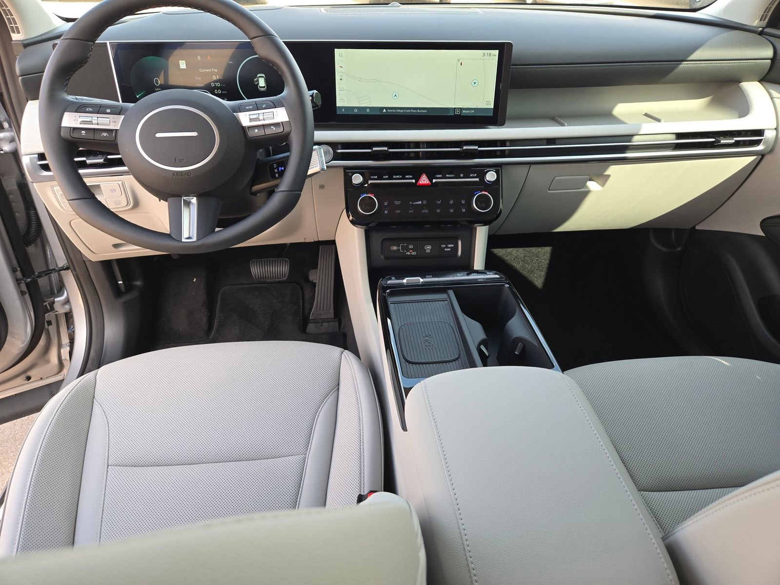 New 2026 Hyundai Tucson Limited w/ Tow & Go Package image 8