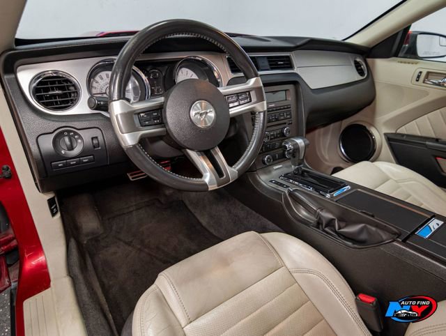 Used 2011 Ford Mustang GT Premium w/ Comfort Pkg RWD image 10